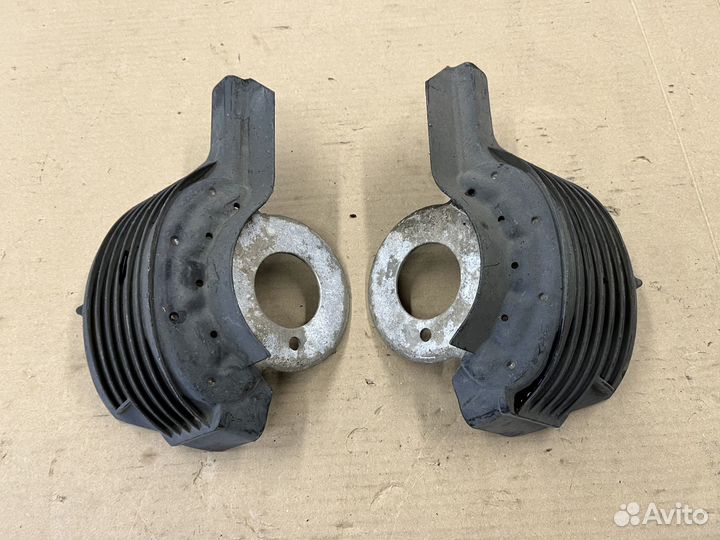 Защита пружины задней левая правая Ауди А4 Б8