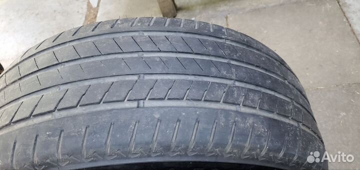 Bridgestone Alenza 001 245/50 R19 105W