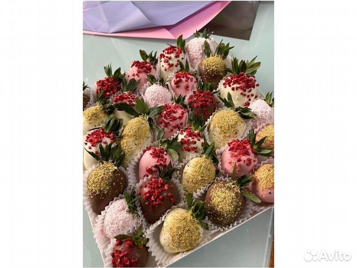 Клубника в шоколаде клубничный букет подарок KLL-8698