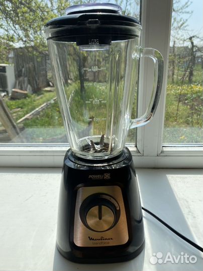 Блендер Moulinex, Чайник Bosсh, соковыж Centek