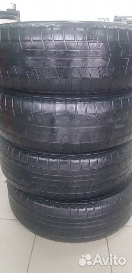 Yokohama Ice Guard IG50 215/65 R16