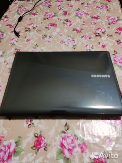 Samsung r425