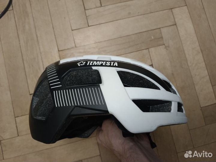 Велошлем Tempesta 56-59см