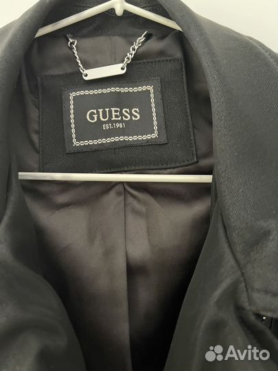 Косуха куртка Guess