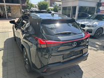 Lexus UX 2.0 CVT, 2020, 23 000 км, с пробегом, цена 2 850 000 руб.