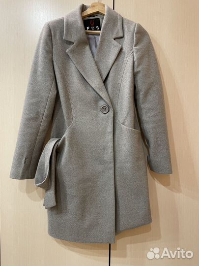 Пальто женское