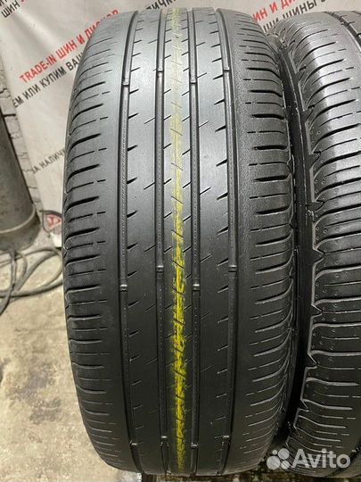 Goodyear EfficientGrip Performance 215/60 R17 96H