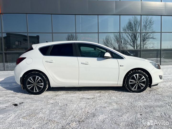 Opel Astra 1.6 МТ, 2012, 198 272 км