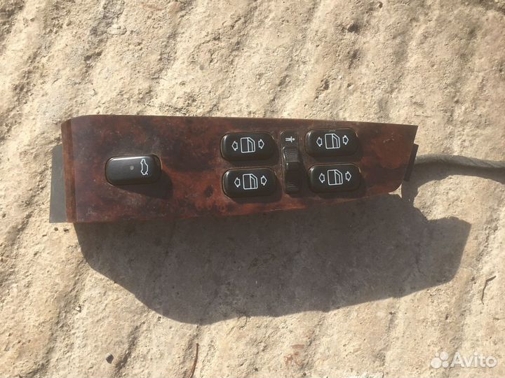 Блок упроаления стеклоподьемниками Mercedes w220