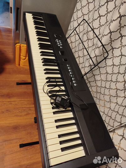 Синтезатор