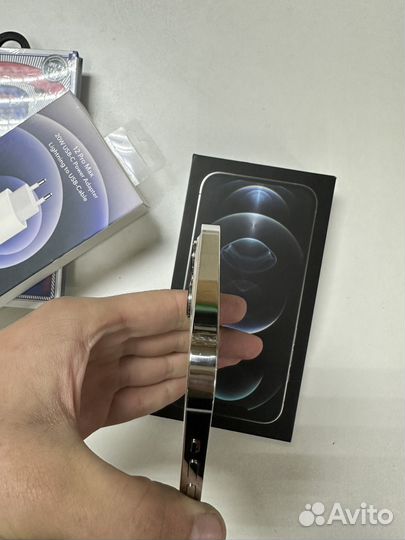 iPhone 12 Pro Max, 256 ГБ