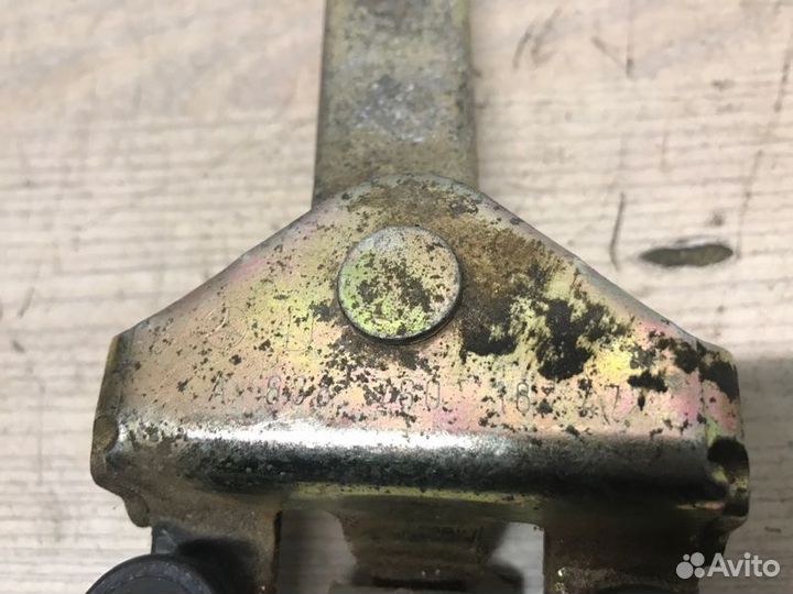 Ролик сдвижной двери Mercedes Vito W638 OM611 2003