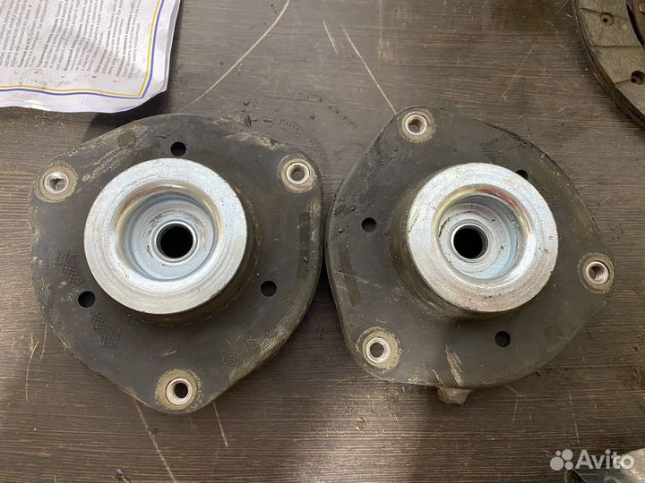 Skoda fabia 2004 1.4 опоры амортизаторов