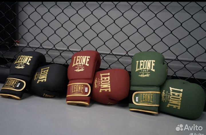 Боксерские перчатки