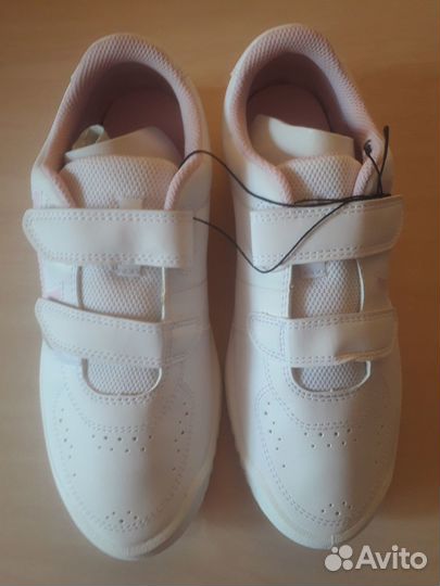 Кроссовки декатлон новые