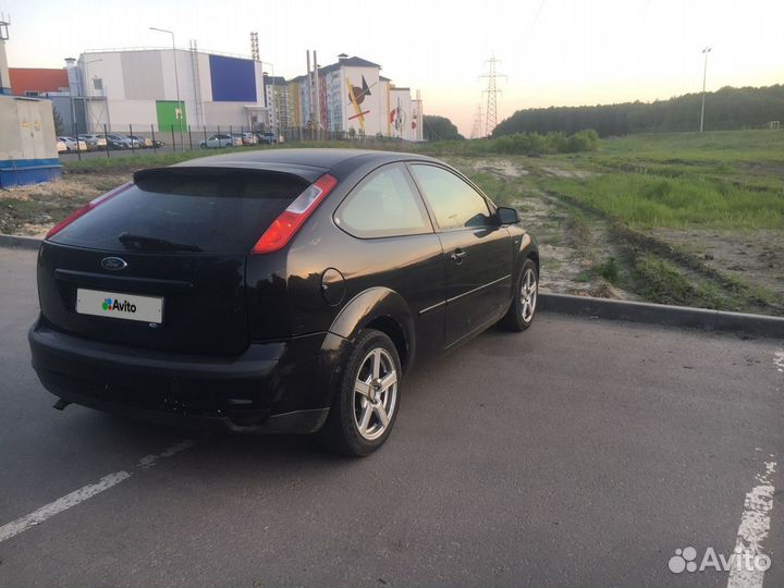Ford Focus 2.0 МТ, 2005, 189 000 км