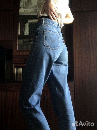 Джинсы Levi'S High Loose Taper