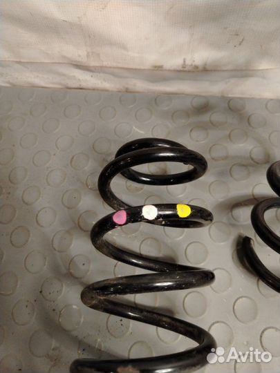 Пружина задняя Renault Fluence седан K4M V838 2014