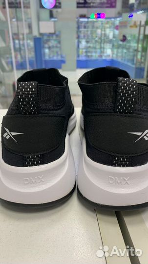 Кроссовки Reebok размер 39