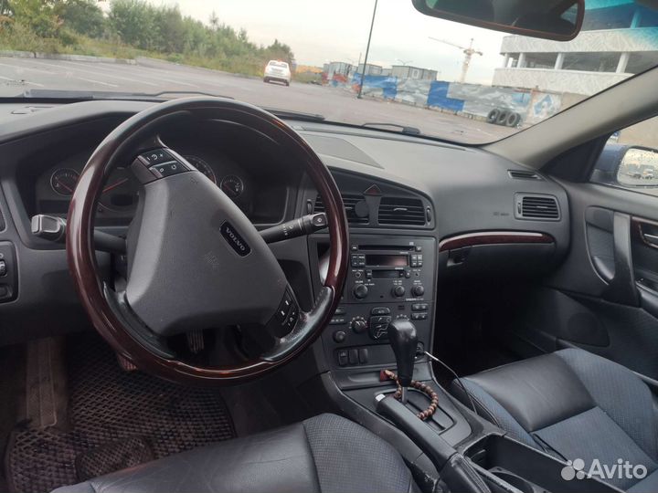 Volvo S60 2.4 AT, 2003, 290 000 км