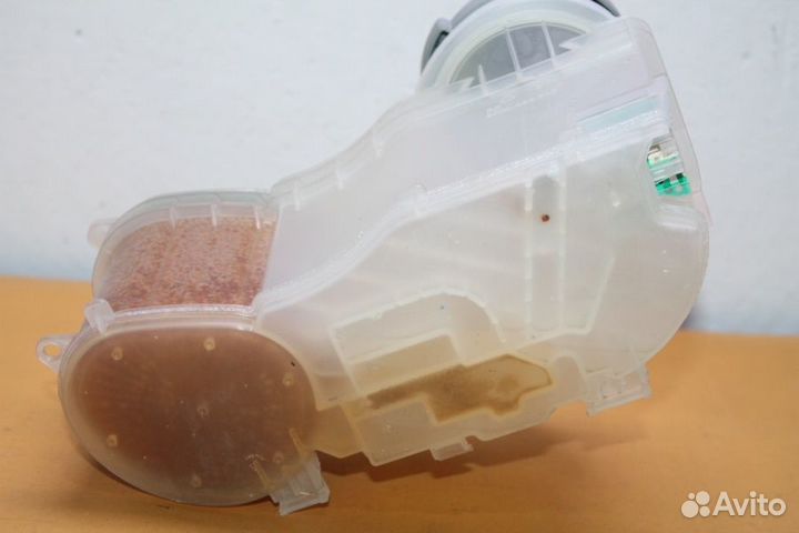 Соляной контейнер Bosch 655491 бу. 6566