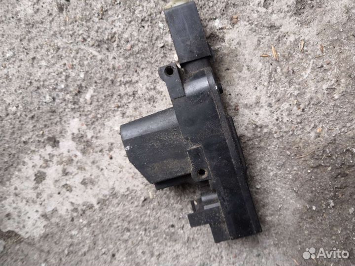 Радиатор кондея е 34