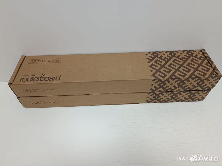 MikroTik RB2011uias-RM