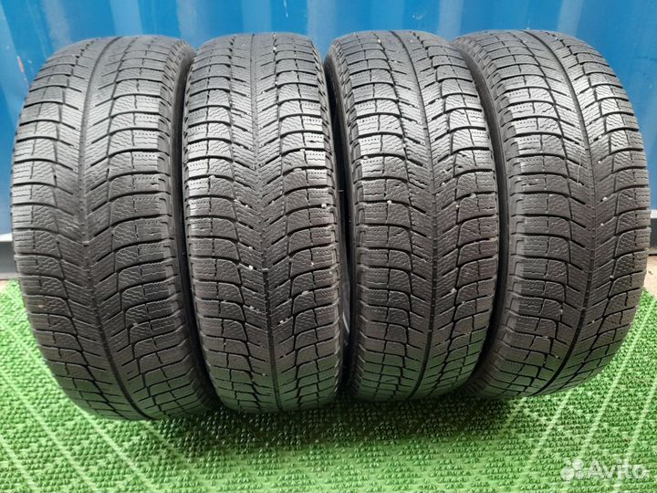 Michelin X-Ice 215/60 R16 116H