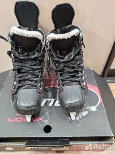 Хоккейные коньки Bauer