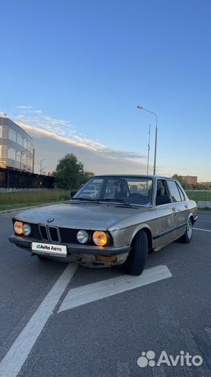 BMW 5 серия 2.7 МТ, 1986, 200 000 км