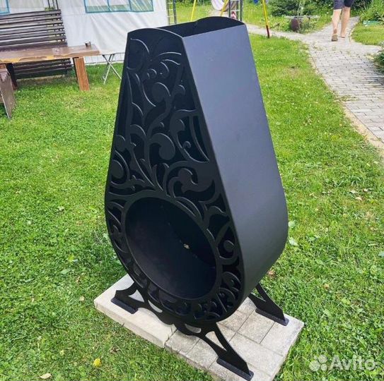 Уличный камин