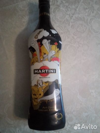 Бутылка из под Martini art club special edition