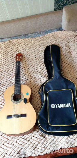 Гитара yamaha C40M