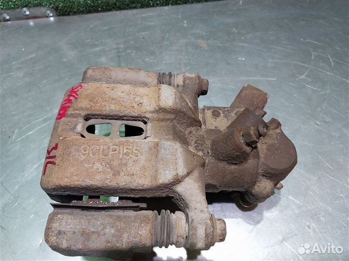 Суппорт тормозной задний левый Suzuki Sx4 хэтчбек