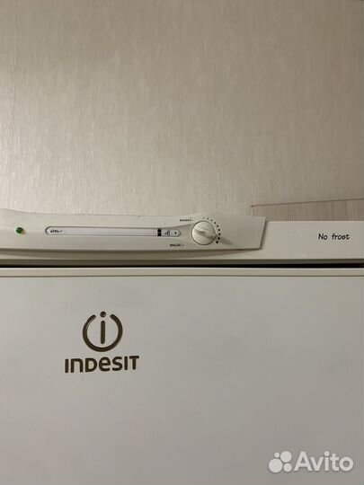 Холодильник Indesit nofrost