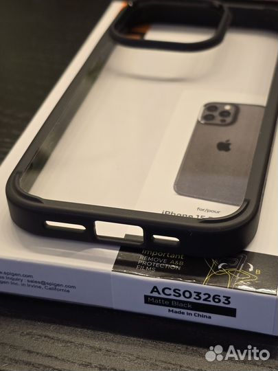Чехол Spigen для iPhone 15 Pro