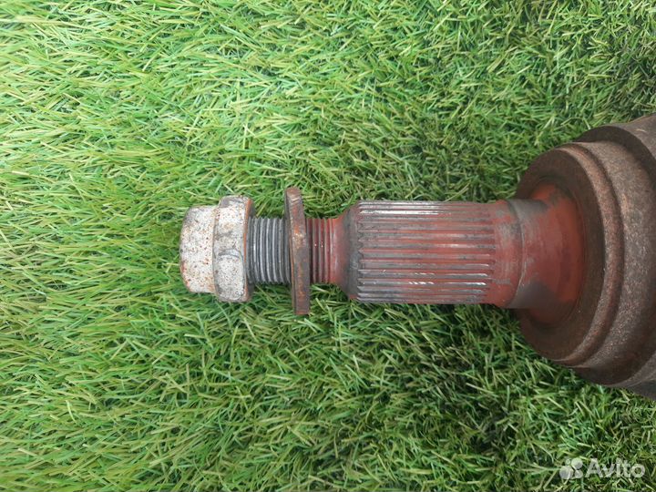 Привод передний правый Cadillac Escalade GMT900