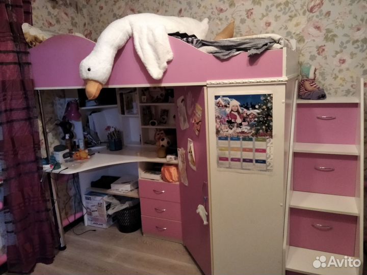 Продается кровать-чердак в хорошем состоянии