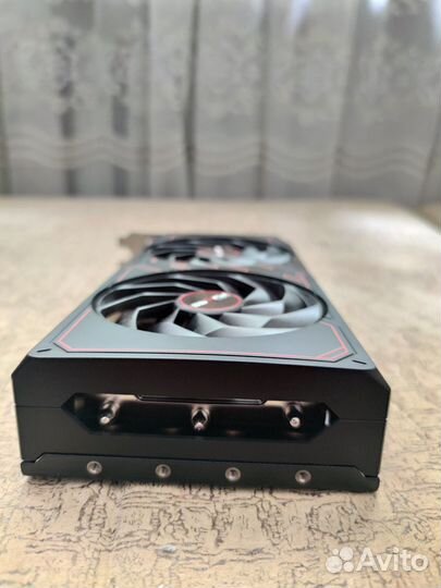 Radeon RX 7600 XT (Sapphire) 16 Gb