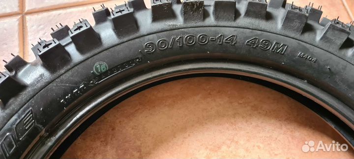 Кроссовая шина 90 100 14 Bridgestone M404