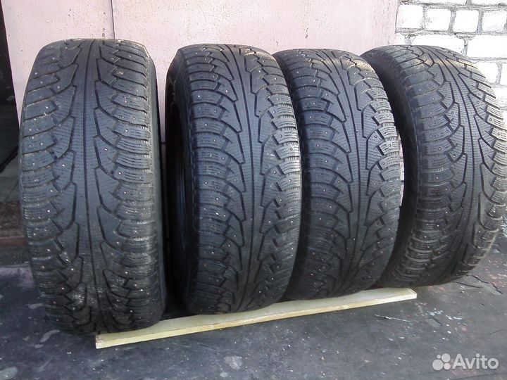 Nokian Tyres Hakkapeliitta 5 275/65 R17