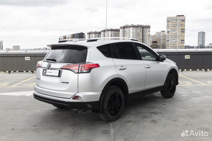 Toyota RAV4 2.0 CVT, 2017, 93 000 км