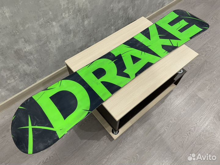Сноуборд Drake League 158