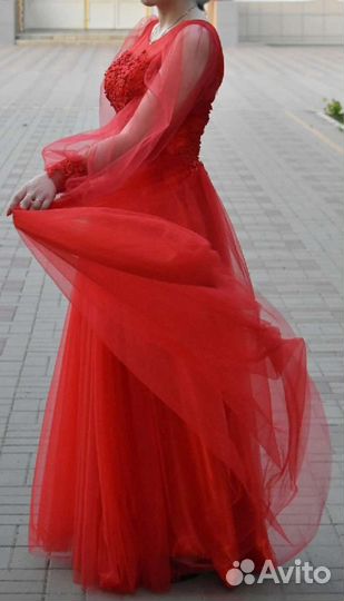 Платье на выпускной в пол