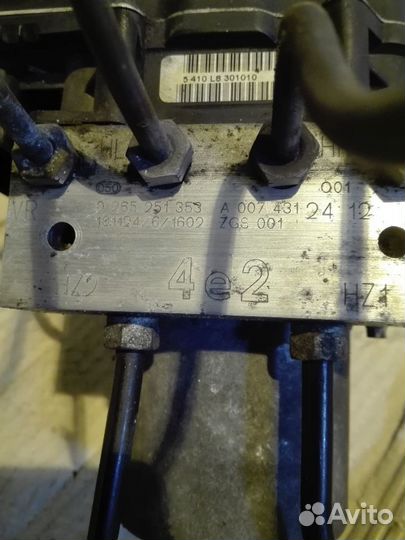 Блок ABS Мерседес Вито Виано 639