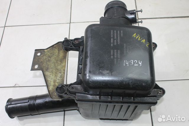 Корпус воздушного фильтра патрубок