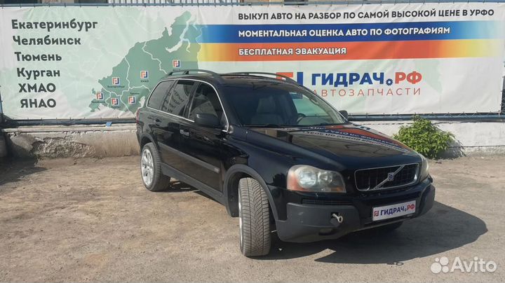 Накладка переднего крыла левого Volvo XC90 3065518