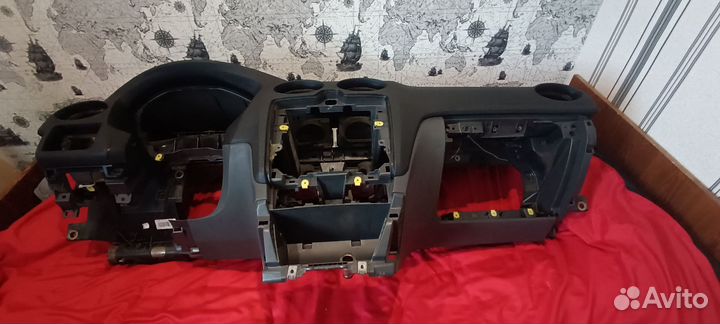 Торпедо ford Focus II 2005-2008