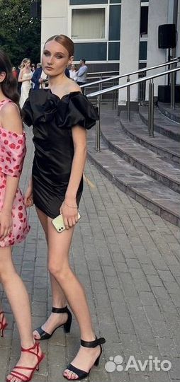 Платье безе мини