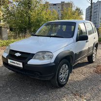 Chevrolet Niva 1.7 MT, 2016, 179 364 км, с пробегом, цена 390 000 руб.